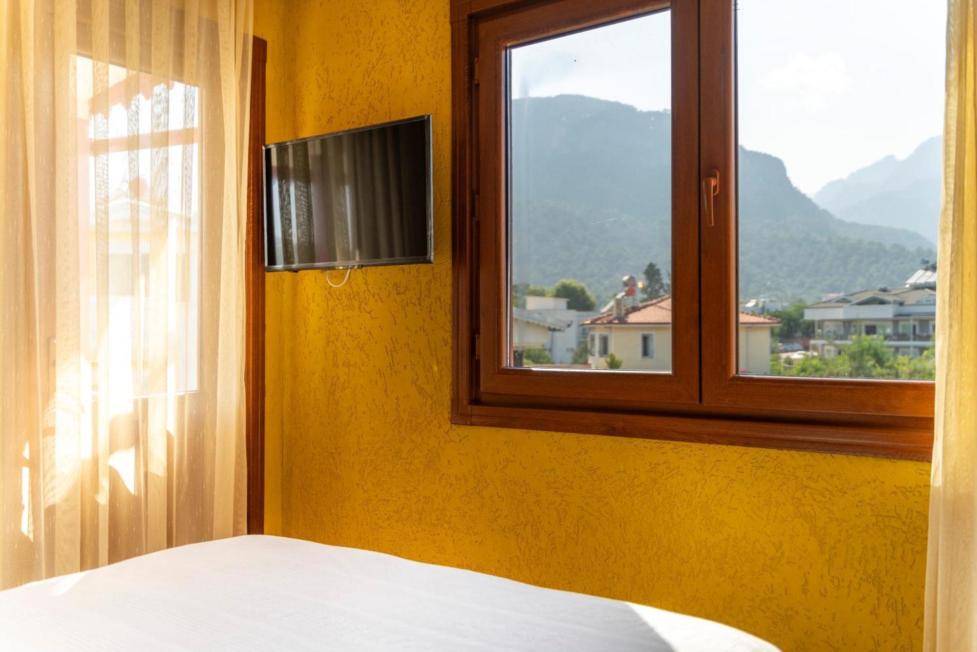 Mavi Deniz Otel Кемер Екстериор снимка
